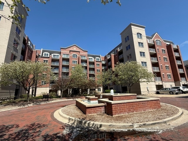 property at 4833 N Olcott Ave