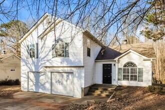 330 Brookside Dr in Mcdonough, GA - Building Photo - Building Photo