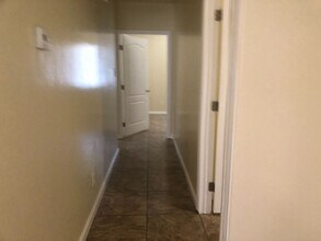703 N St in Bakersfield, CA - Building Photo - Building Photo