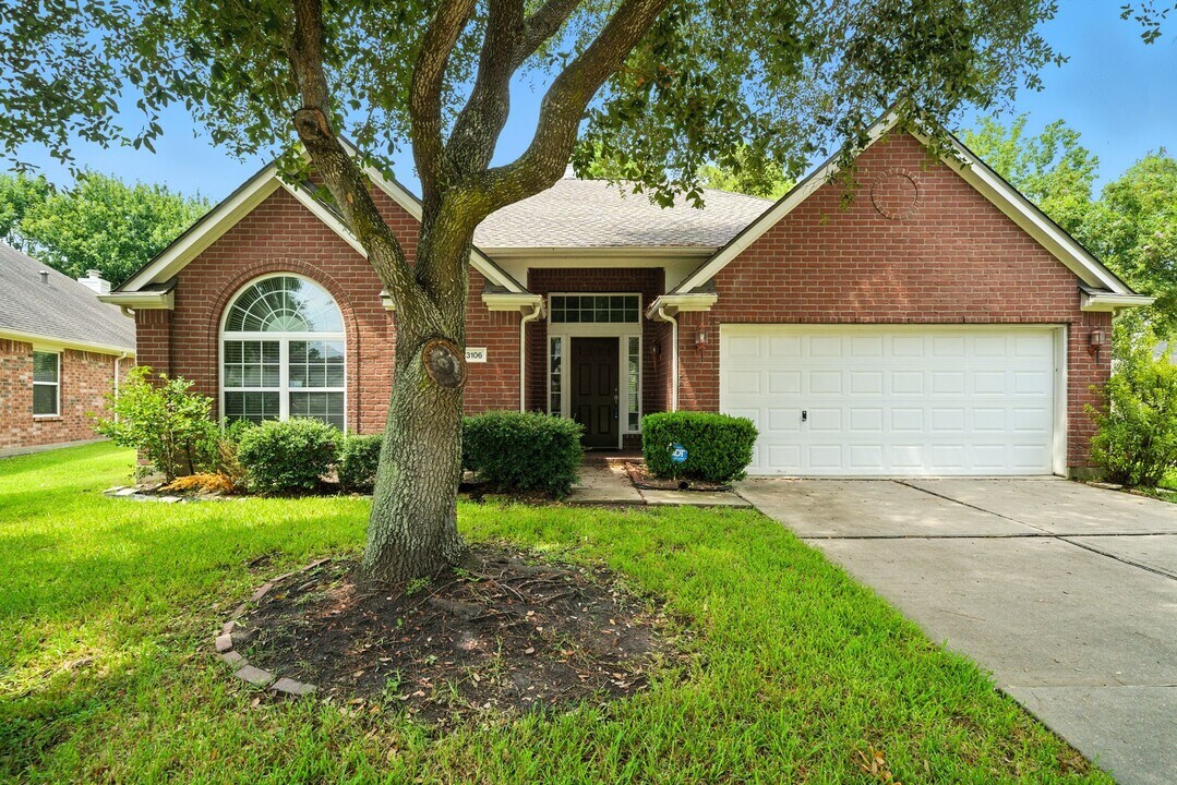 3106 Windemere Park Ln in Katy, TX - Building Photo