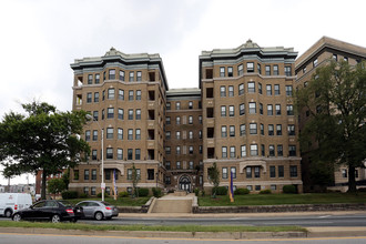 The Chateau and The Riviera in Baltimore, MD - Building Photo - Building Photo