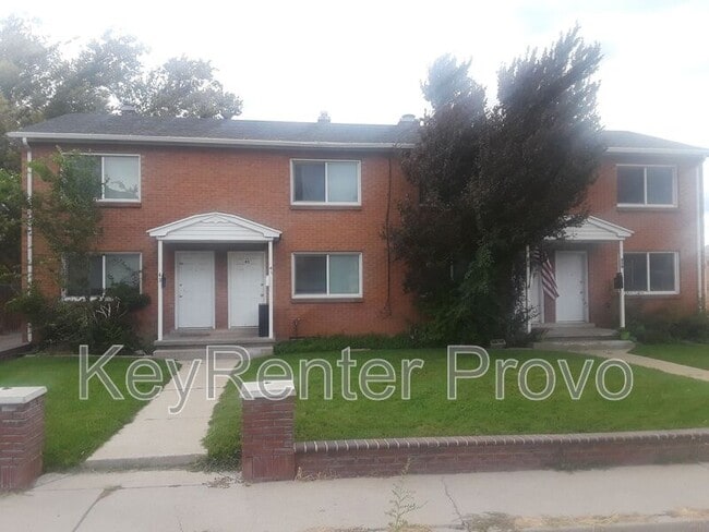 property at 43 400 N
