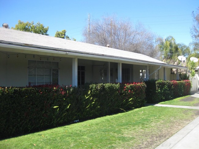 Fresno Hedges Duplex in Fresno, CA - Building Photo - Other