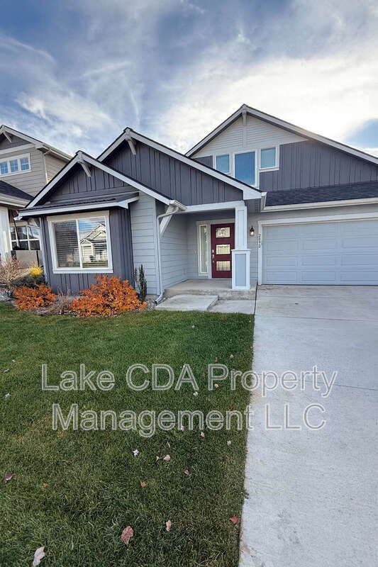2892 W Rimbaud Ave in Coeur d'Alene, ID - Building Photo - Building Photo