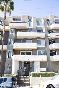 CAR - 511 Carondelet Apartments in Los Angeles, CA - Building Photo - Building Photo