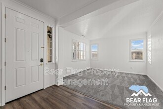 801 Auburn Woods Ct in Shingle Springs, CA - Building Photo - Building Photo