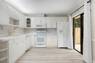 2606 6th Ct in Palm Harbor, FL - Building Photo - Building Photo
