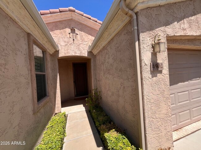 4502 E Narrowleaf Dr in Gilbert, AZ - Building Photo - Building Photo