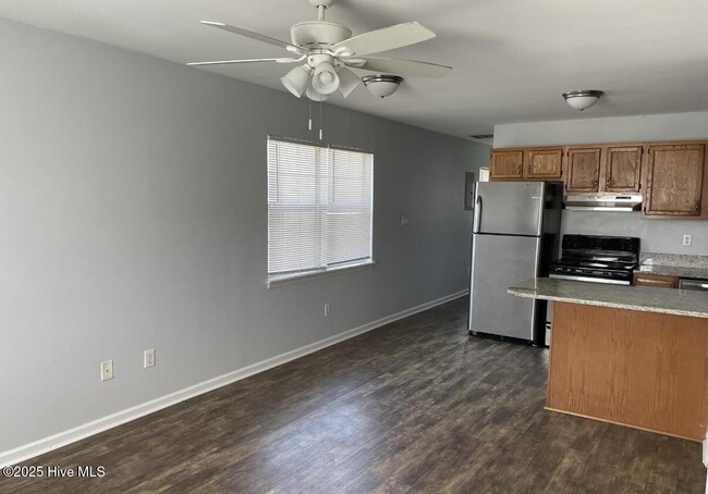 2007 River Dr in Greenville, NC - Building Photo - Building Photo
