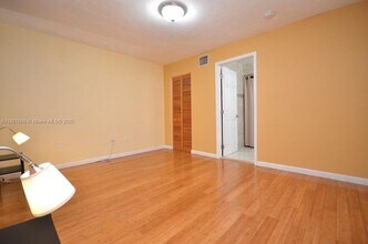 335 Navarre Ave in Coral Gables, FL - Building Photo - Building Photo