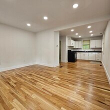56 Maher Ave in Waterbury, CT - Building Photo - Building Photo
