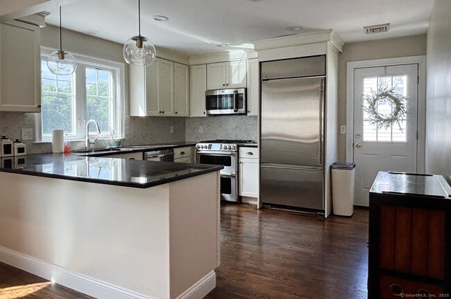 property at 165 Nordstrand Ave