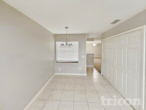 605 Missionwoode Dr in Seffner, FL - Building Photo - Building Photo