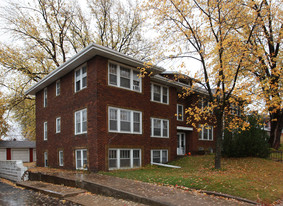 4611-4615 Bryant Ave S Apartments