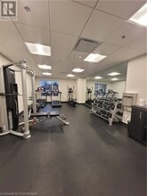 255 Northfield Dr E in Waterloo, ON - Building Photo - Building Photo