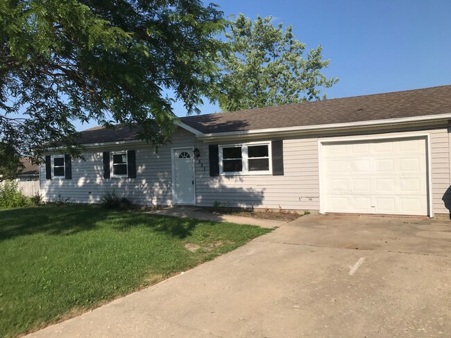property at 551 Norris Ct