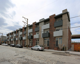 412 Luxe in Philadelphia, PA - Building Photo - Building Photo