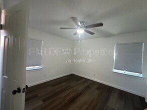 3304 Mayhew Dr in Dallas, TX - Building Photo - Building Photo