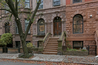 116 W 81st St in New York, NY - Foto de edificio - Building Photo