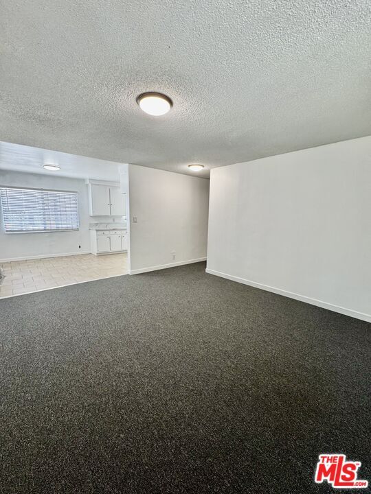 4115 W Century Blvd in Inglewood, CA - Building Photo - Building Photo