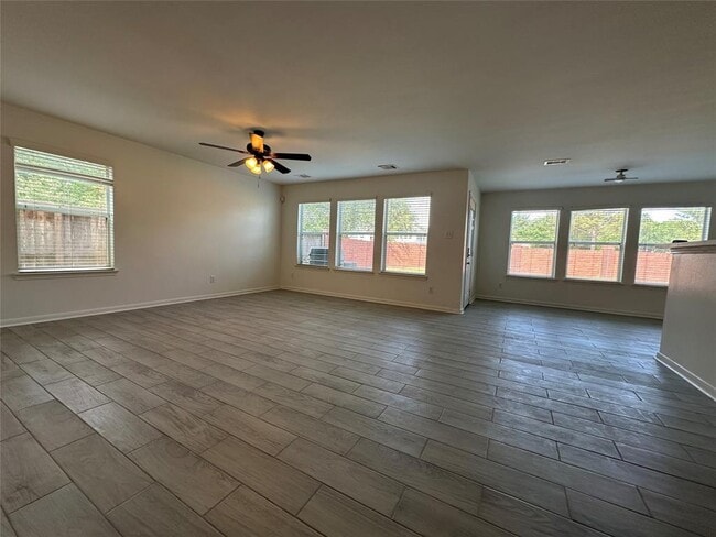 2303 Ledgeway Ct in Katy, TX - Foto de edificio - Building Photo