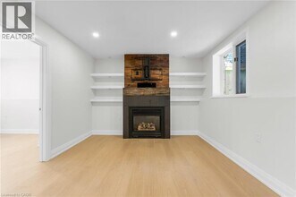 79 Central Dr in Hamilton, ON - Building Photo - Building Photo