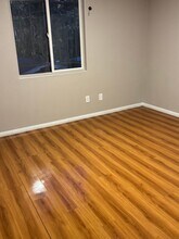 10352 Anzac Ave in Los Angeles, CA - Building Photo - Building Photo