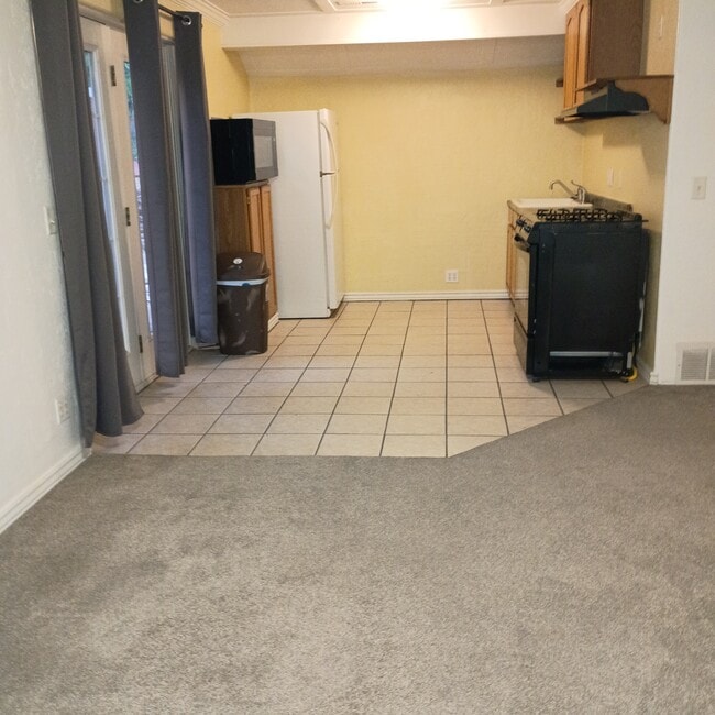 3180 S 8560 W, Unit 1 in Magna, UT - Building Photo - Building Photo