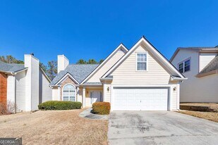 2025 Baramore Oaks Dr in Marietta, GA - Building Photo