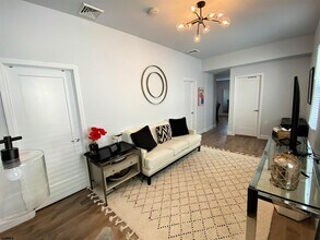 9313 Ventnor Ave in Margate City, NJ - Building Photo - Building Photo