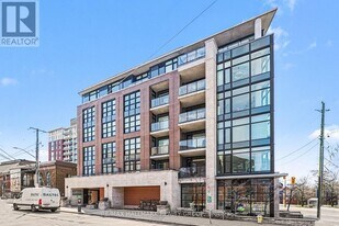 10 Rosemount Ave in Ottawa, ON - Building Photo