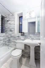 MOTT ST., Unit 7 in New York, NY - Building Photo - Building Photo