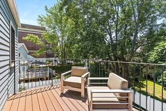 30 Middle St, Unit 2 in Boston, MA - Building Photo - Building Photo