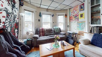 6 Bailey St in Somerville, MA - Building Photo