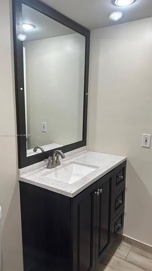 property at 10780 N Kendall Dr