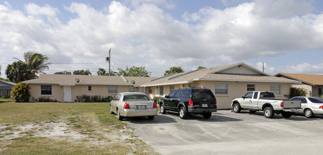 216 Fern St in Jupiter, FL - Building Photo - Building Photo