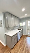 238 Sterling St in Decatur, GA - Building Photo - Building Photo