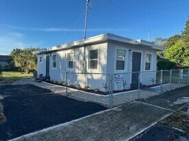 628 9th St in West Palm Beach, FL - Building Photo