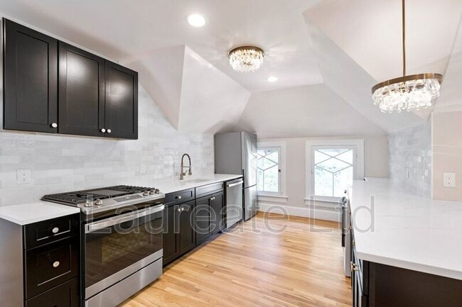 property at 1126 Lafayette St