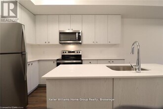 10 Palace St in Kitchener, ON - Building Photo - Building Photo