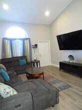 8600 SW 15th St in Pembroke Pines, FL - Building Photo - Building Photo
