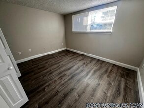 148 Stevens St in Lowell, MA - Foto de edificio - Building Photo