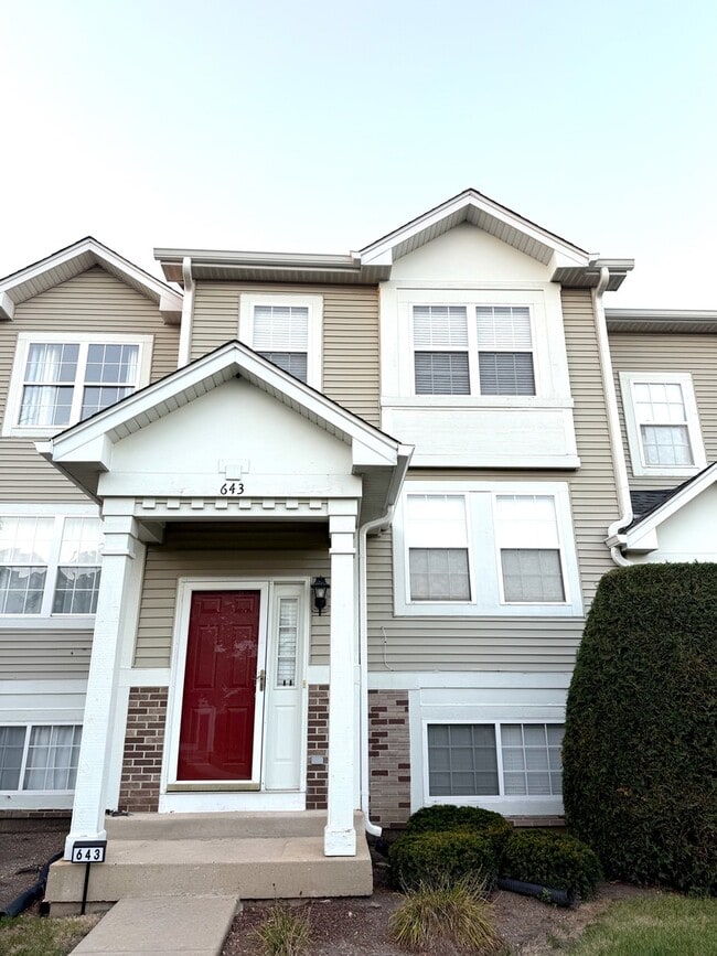 property at 643 Holiday Ln