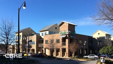 400-500 E McBee Ave in Greenville, SC - Building Photo - Building Photo