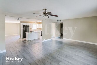 9214 N 36th Dr in Phoenix, AZ - Building Photo - Building Photo