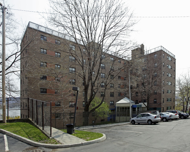 The Bourne Apartments in Newburgh, NY - Building Photo - Building Photo