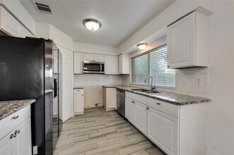 319 Southerland Ave in Mesquite, TX - Building Photo - Building Photo