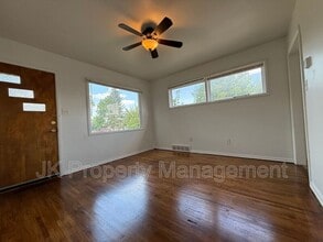 1216 5th Ave NW in Great Falls, MT - Foto de edificio - Building Photo