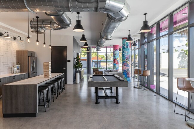 NO 17 ALLAPATTAH RESIDENCES in Miami, FL - Building Photo - Lobby