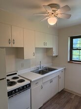 270 Boyd Dr, Unit 270 Boyd Ave in Hermitage, PA - Building Photo - Building Photo